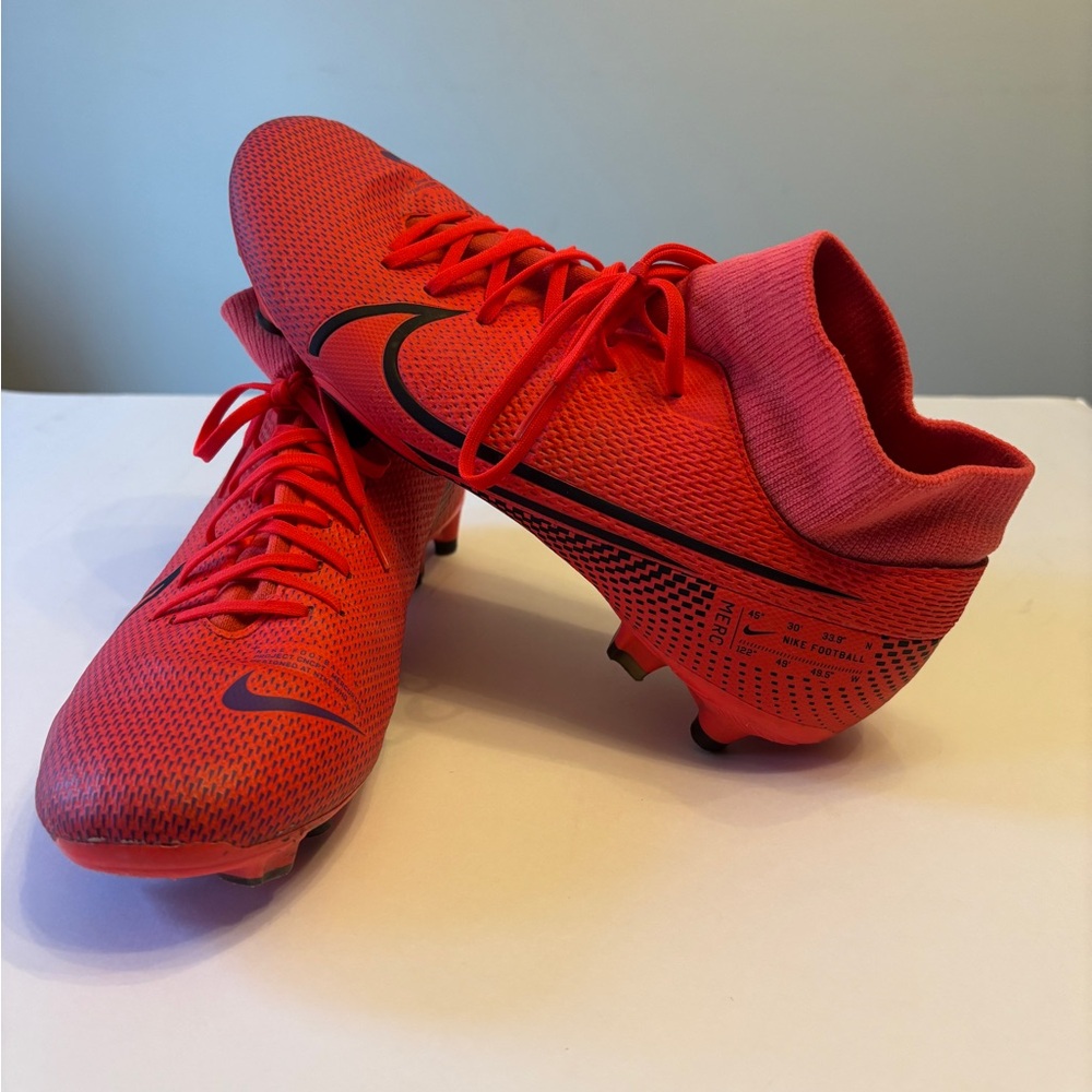 Nike Men's Mercurial Superfly 7 Academy Soccer Cleats